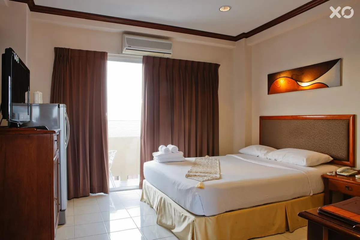 Inn House Hotel