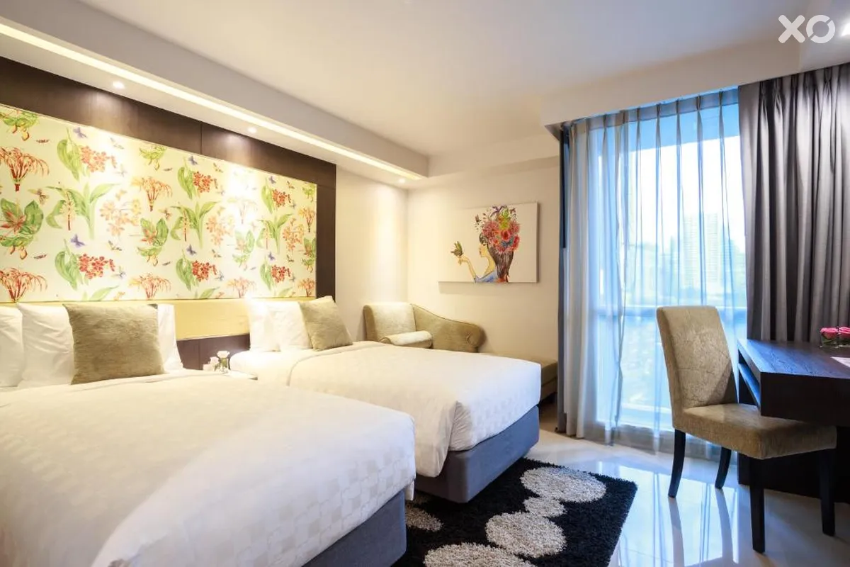 Clover Asoke Hotel