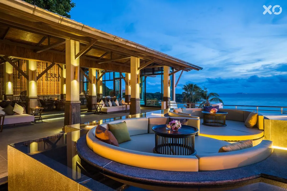 Royal Cliff Beach Terrace