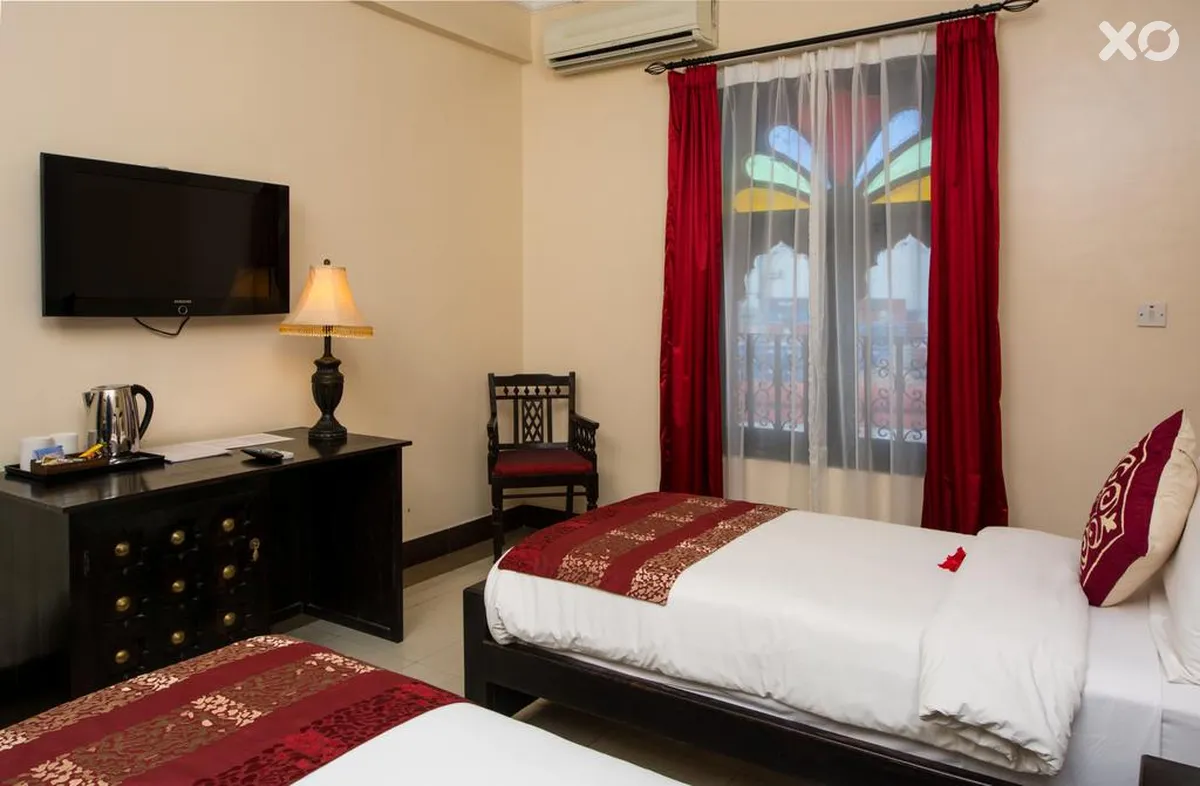 Golden Tulip Stone Town Boutique