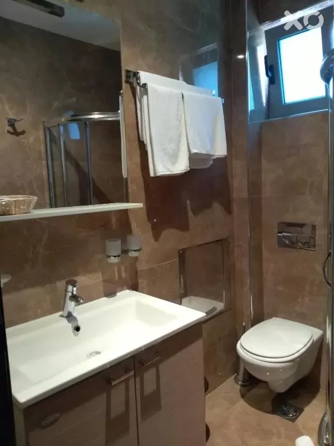 V Lux Villa