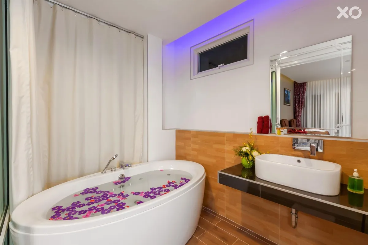 Sand Sea Resort