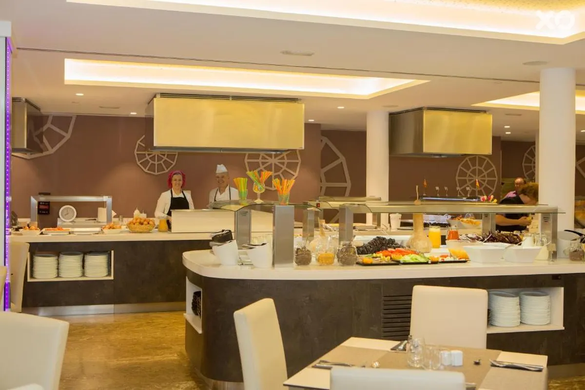 Luxor Hotel