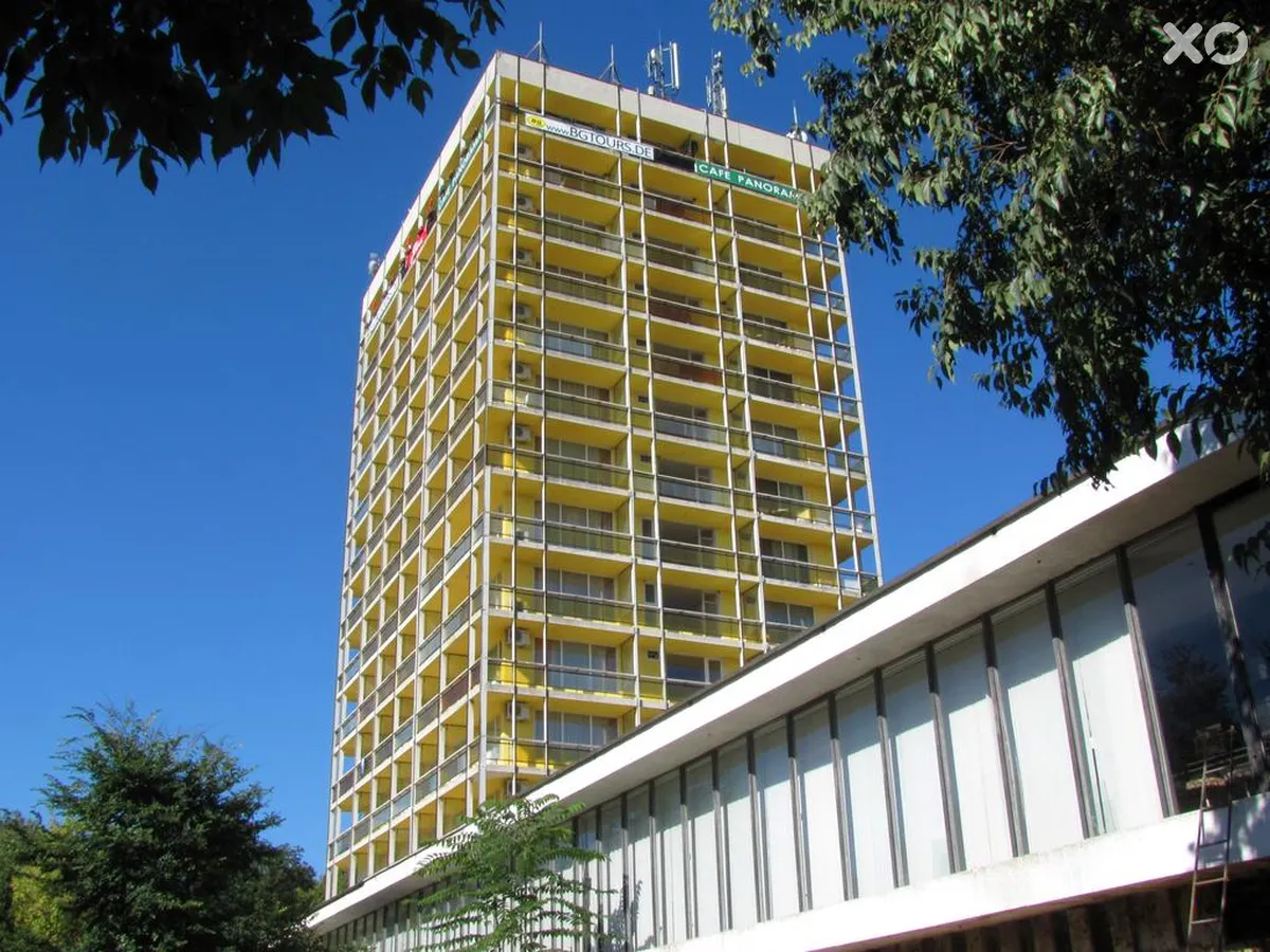 Frederic Joliot-Curie Hotel