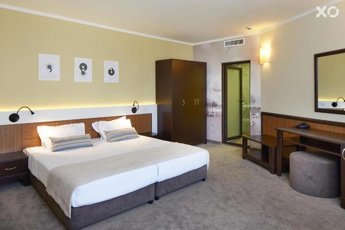 Nobel Hotel