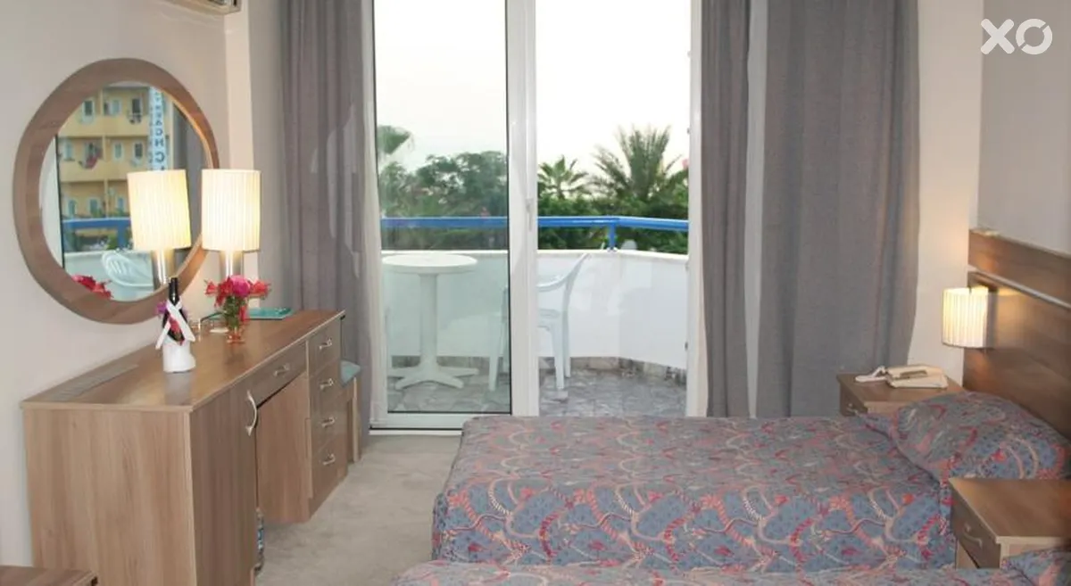 Elysee Beach Hotel
