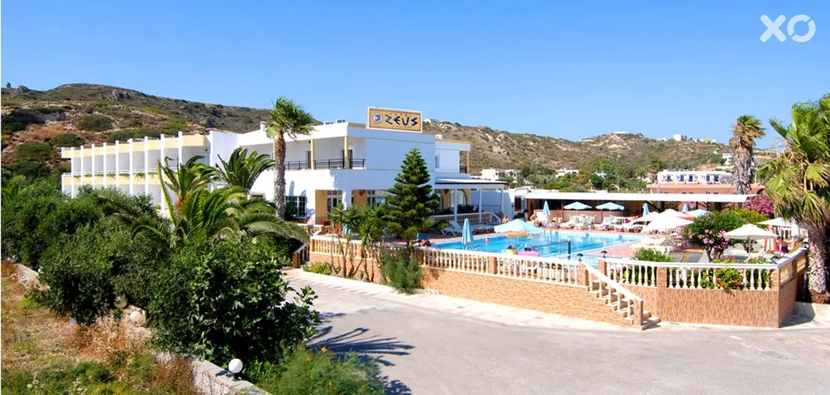 Zeus Hotel