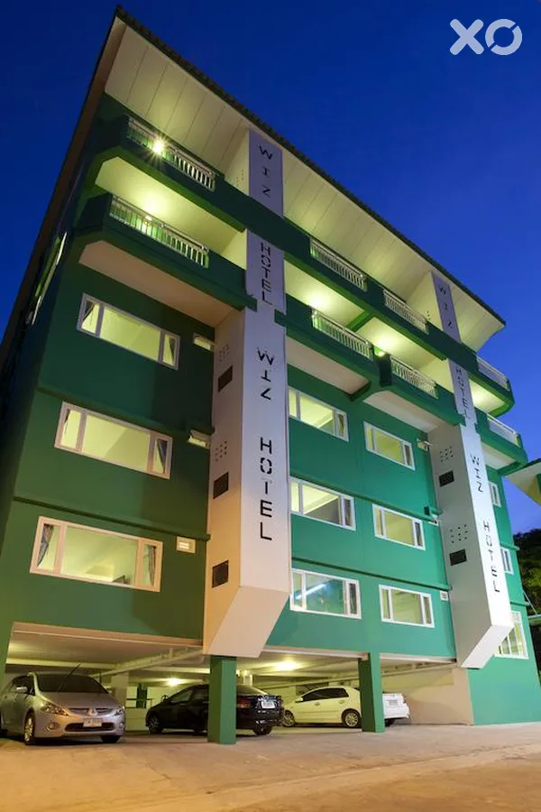 Wiz Hotel