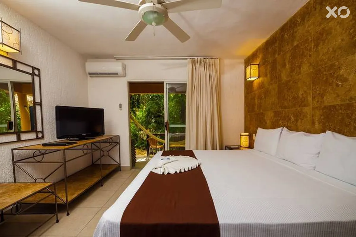 Tukan Hotel & Beach Club