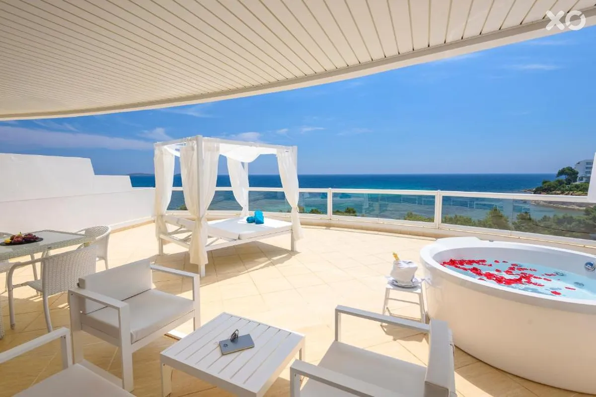 Tropic Garden Hotel Apartments