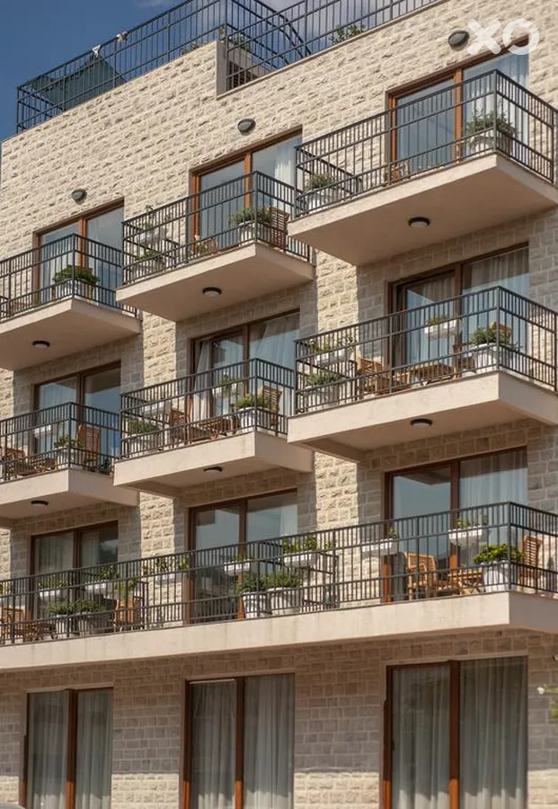 Twelve Hotel