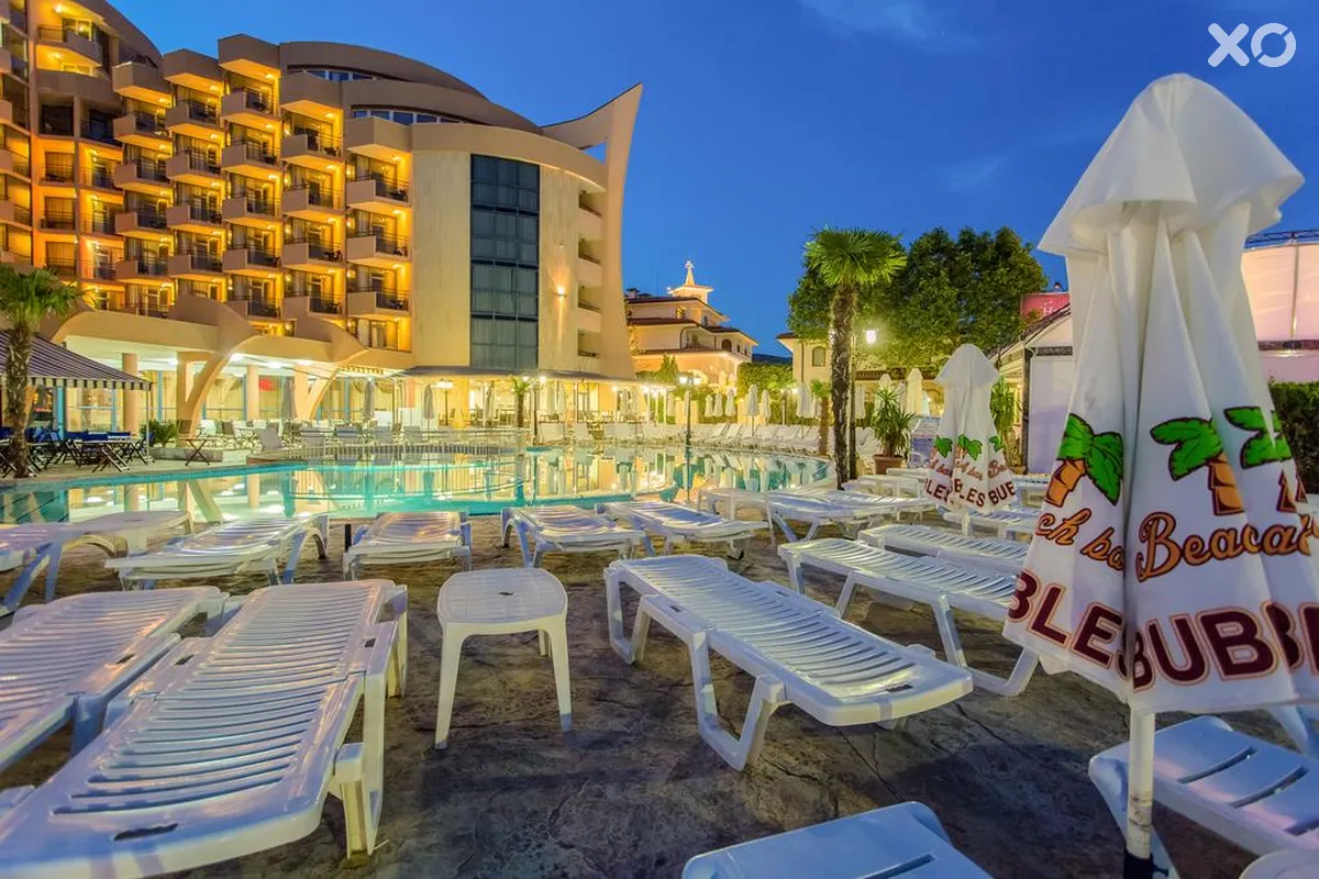 Zenith Hotel