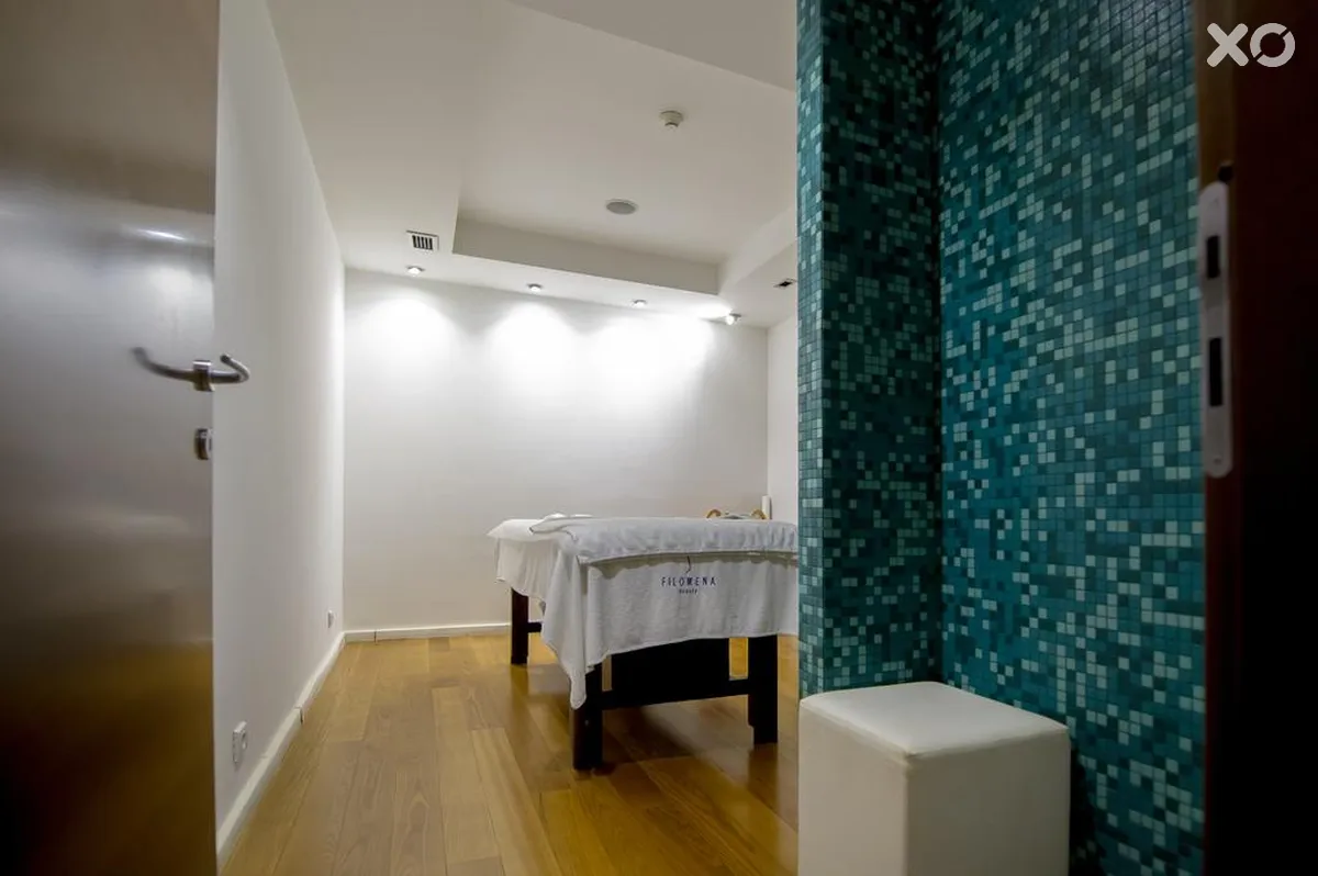 Atrium Hotel