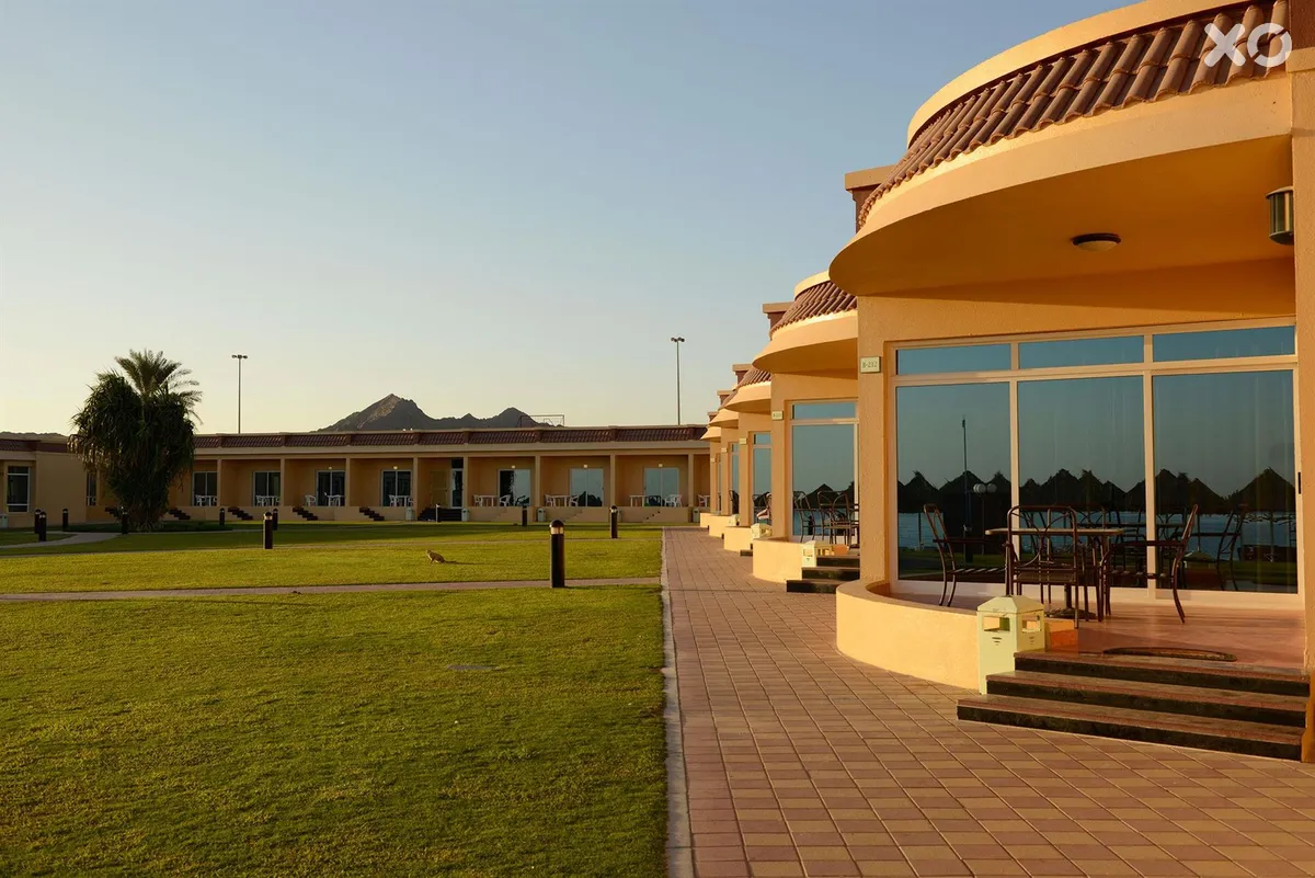 Royal Beach Hotel & Resort