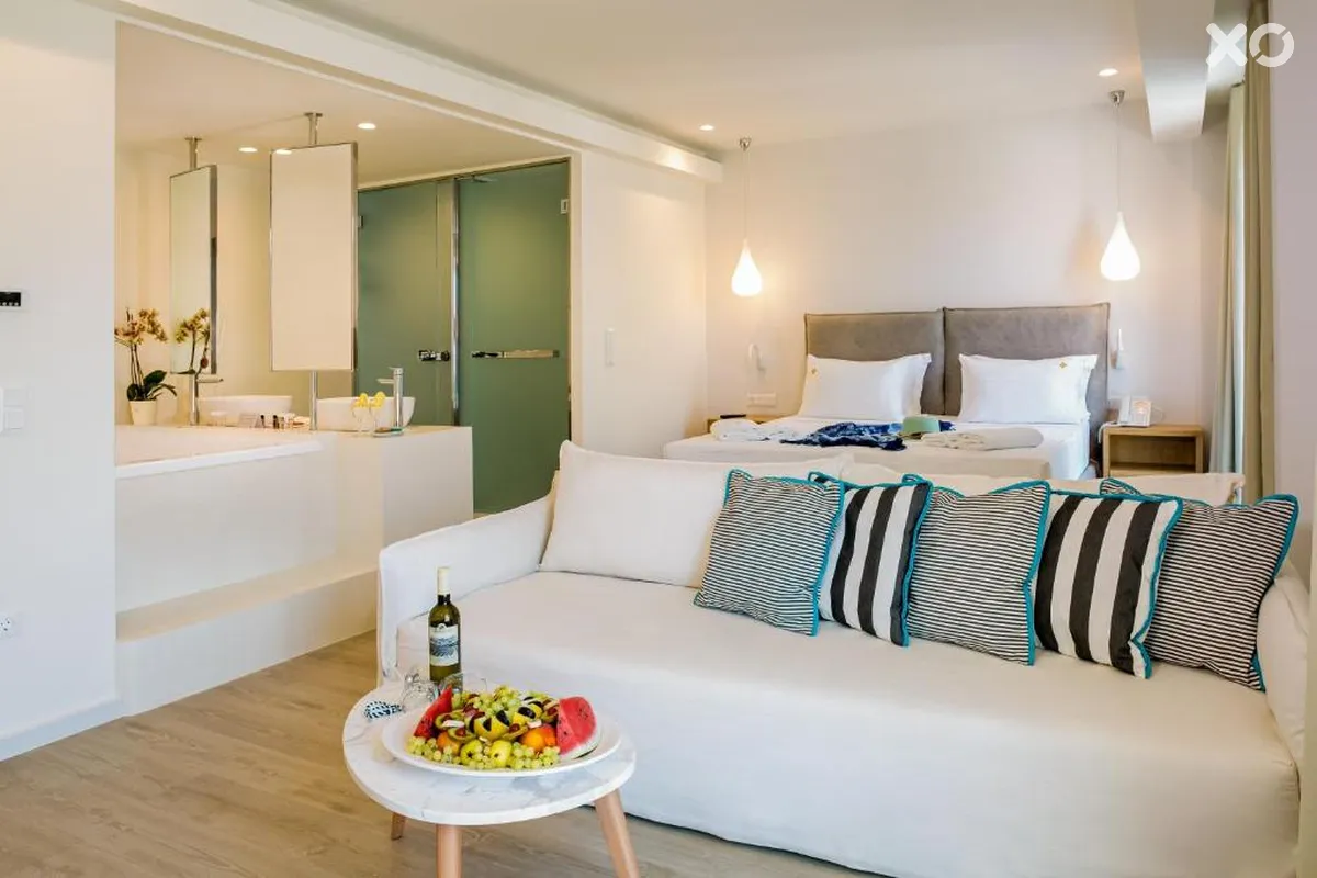 Samian Mare Hotel Suites & Spa