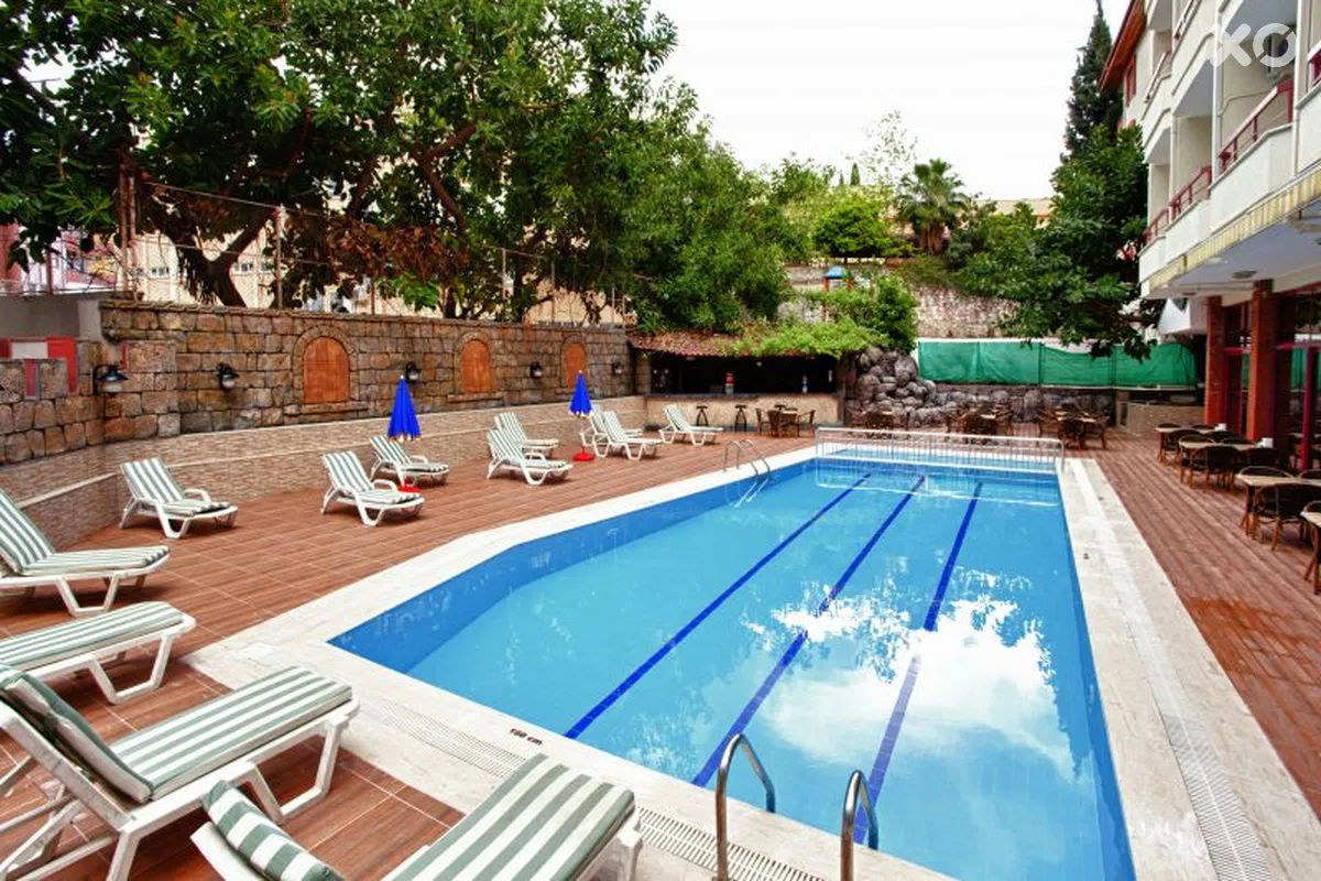 Diamore Hotel
