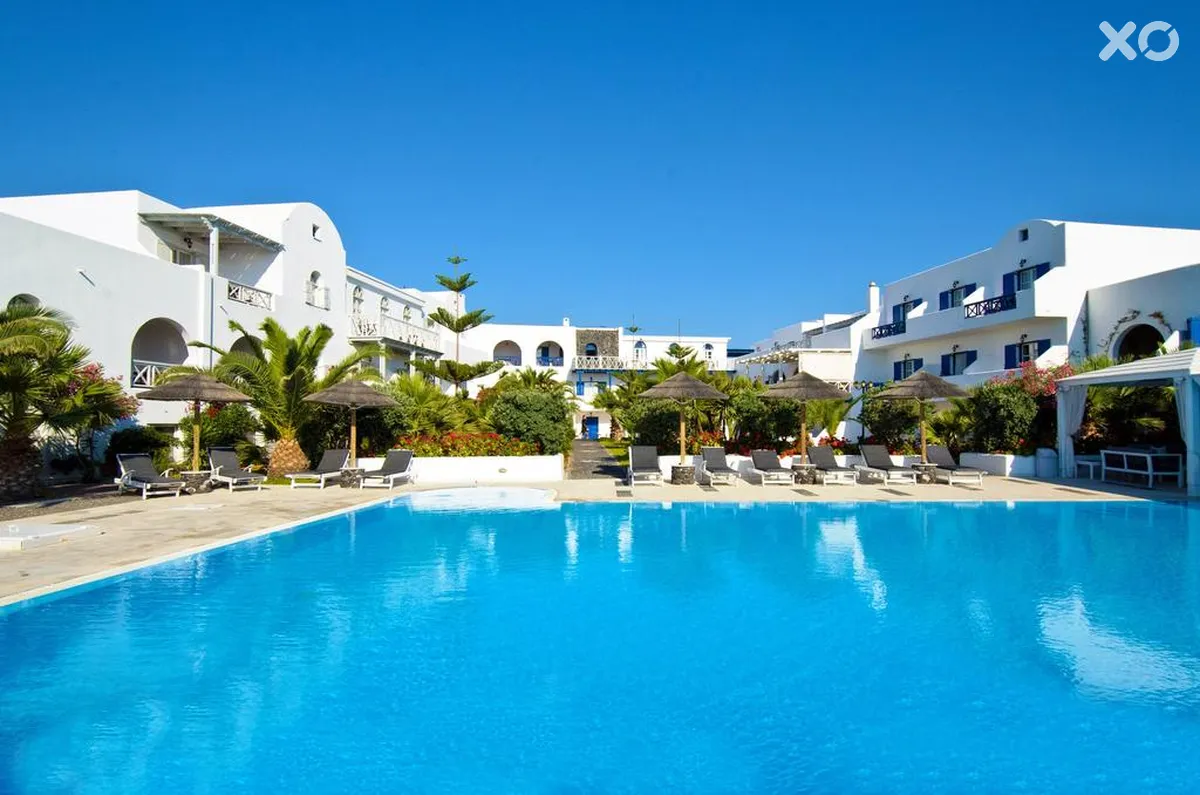 Mediterranean White Resort