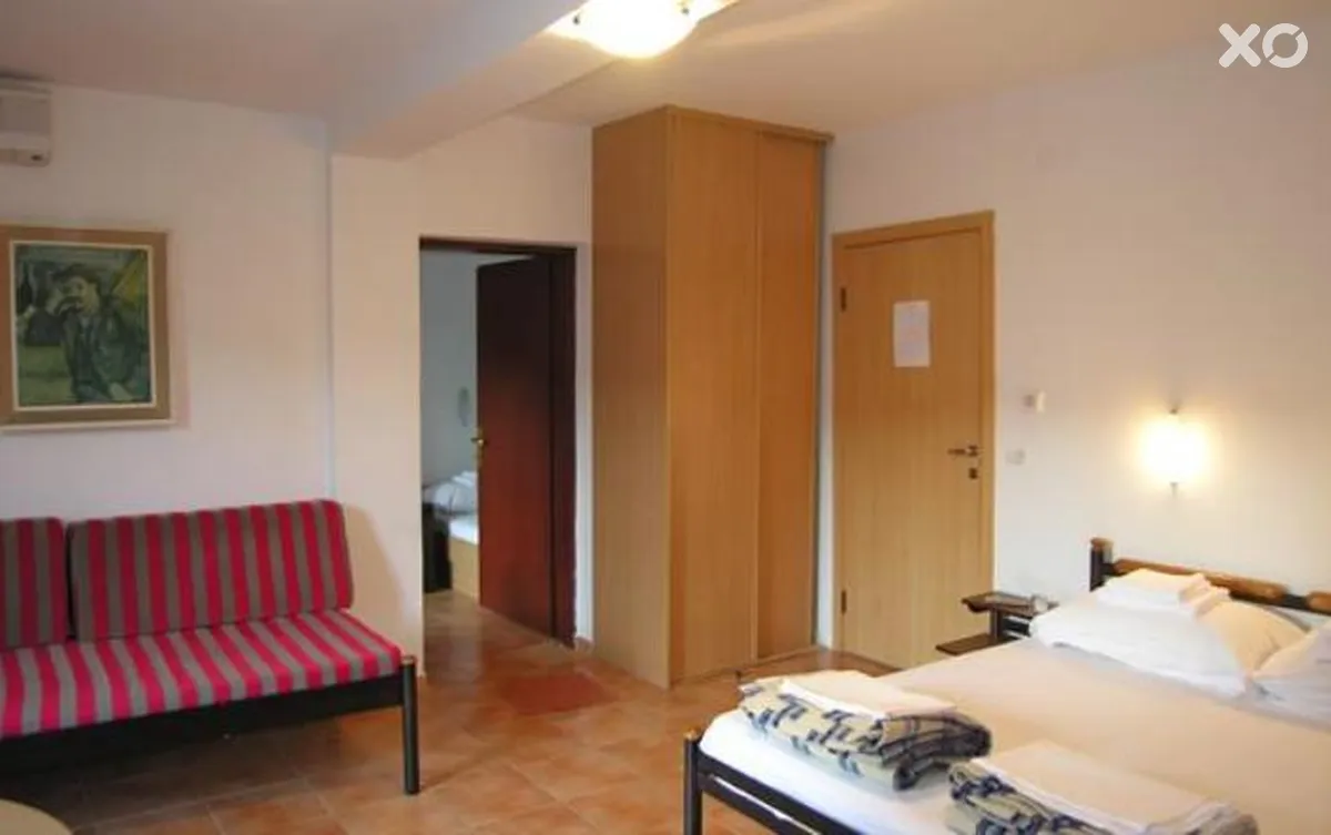 Mare Apartments