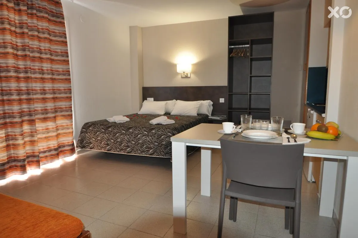 Safari Aparthotel