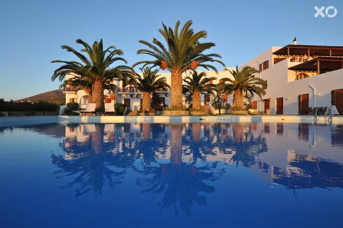 Eri Hotel