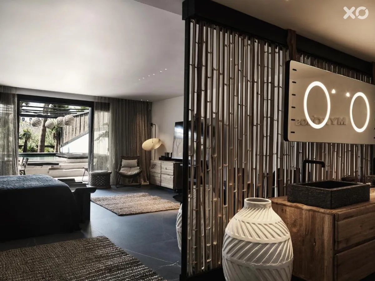 Myconian O Hotel