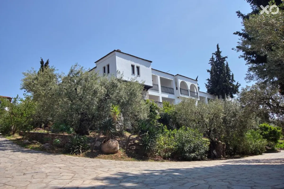 Geranion Village