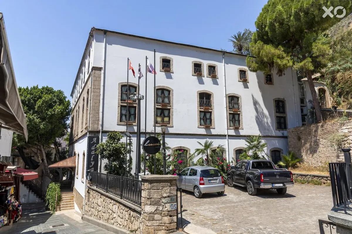 Kare Adalya Port Hotel