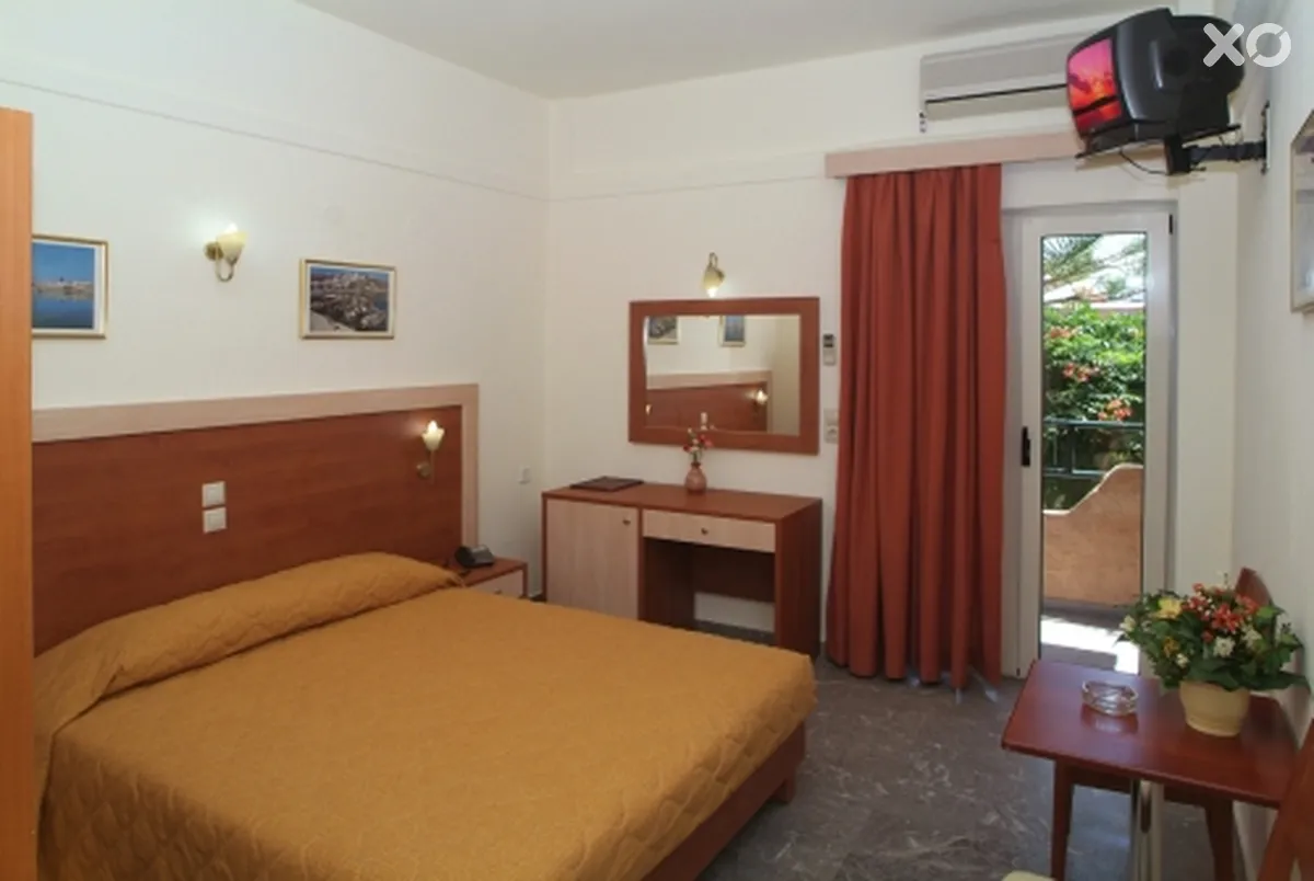 Erato Hotel