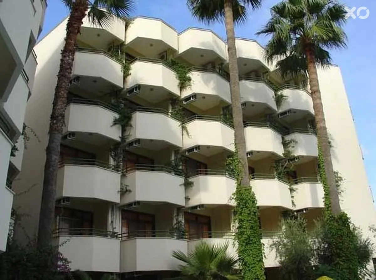 Amos Hotel