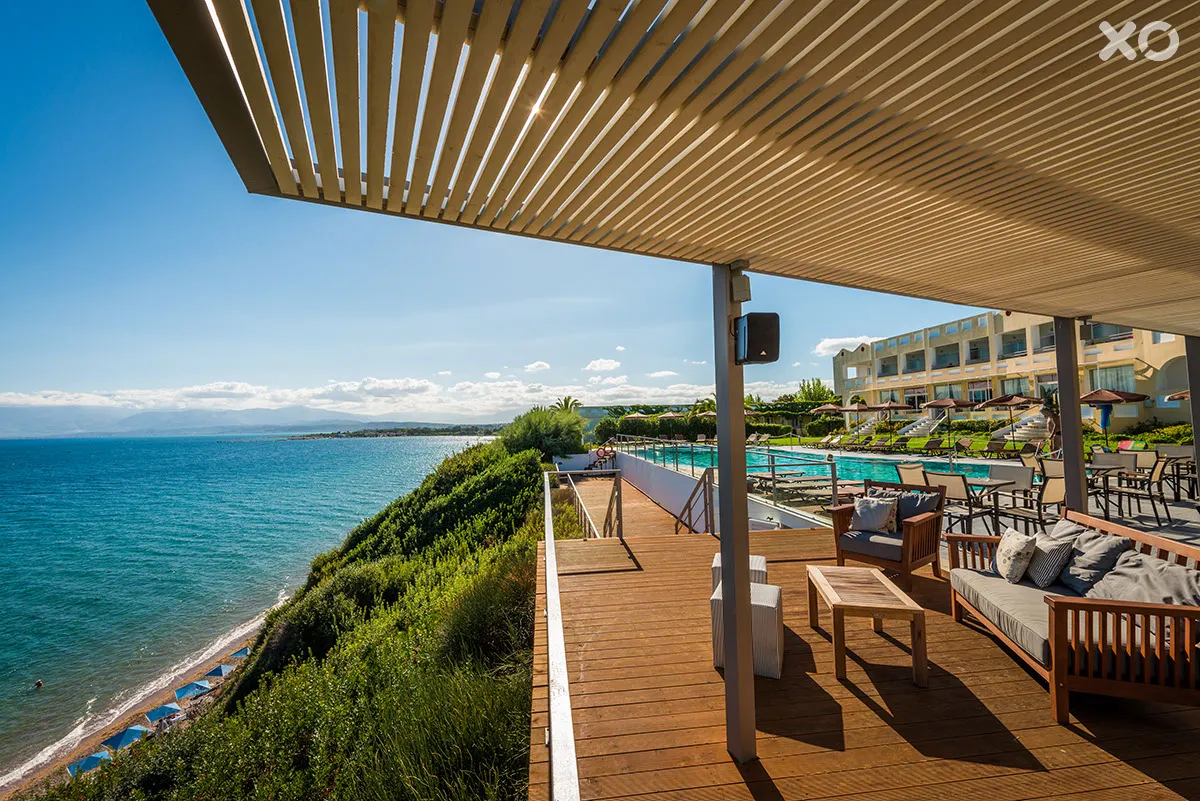 Niforeika Beach Hotel & Bungalows
