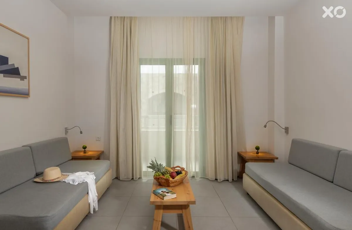Erato Beach Hotel
