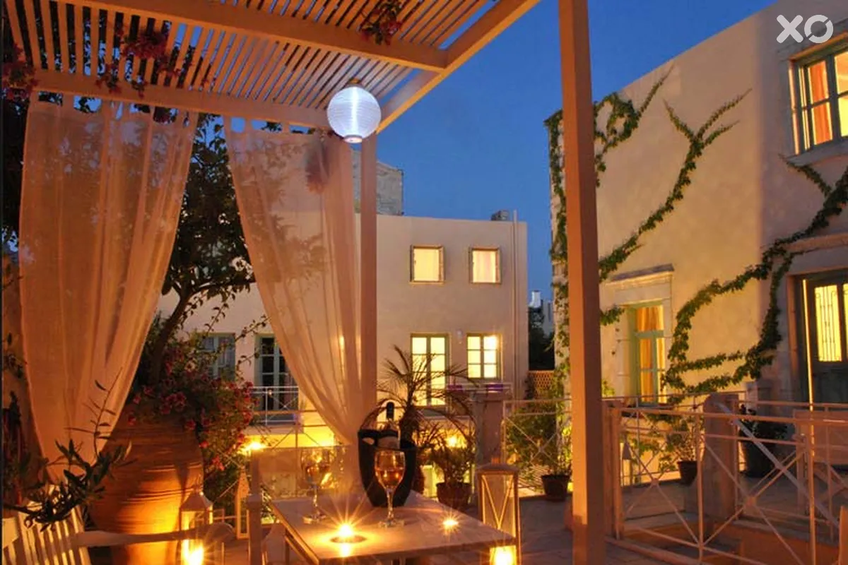 Mythos Suites Hotel