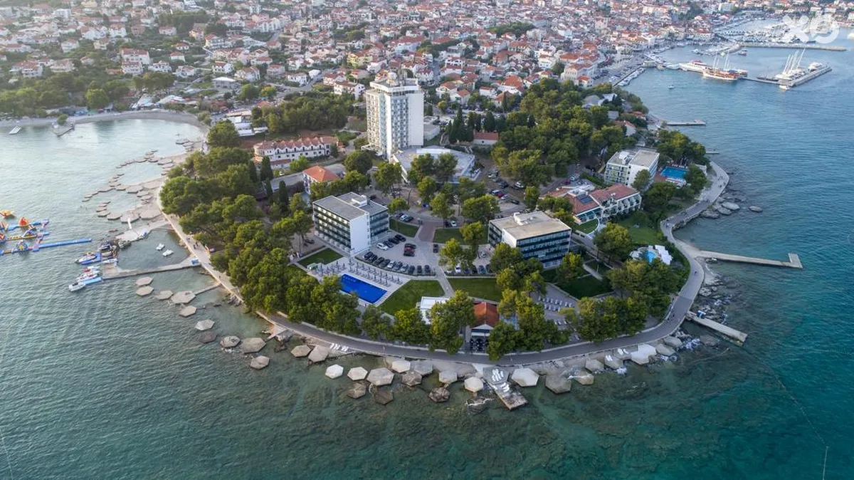 Arausana & Antonina Villas