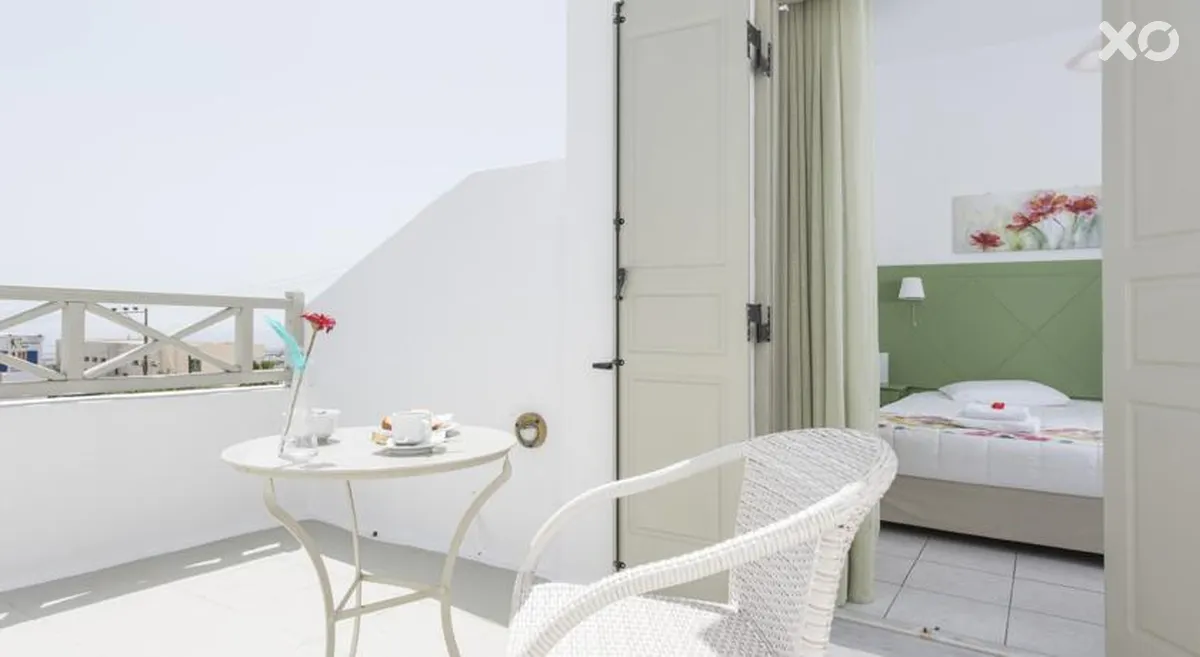 Nissos Thira