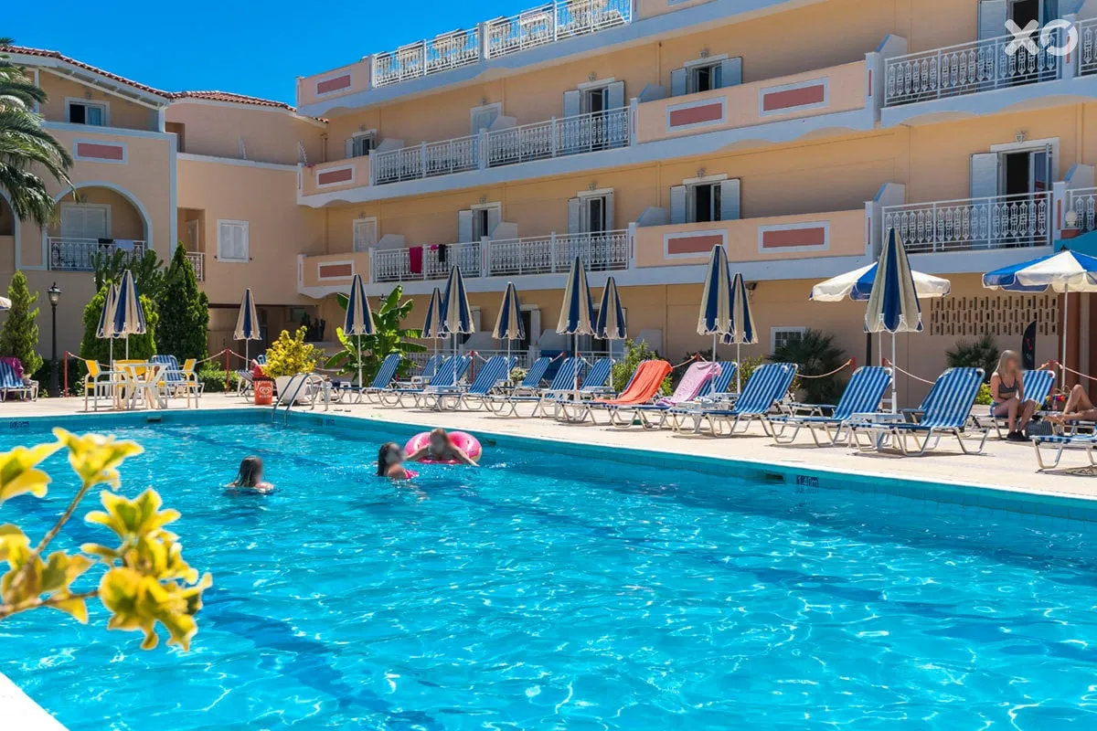 Ionis Art Hotel
