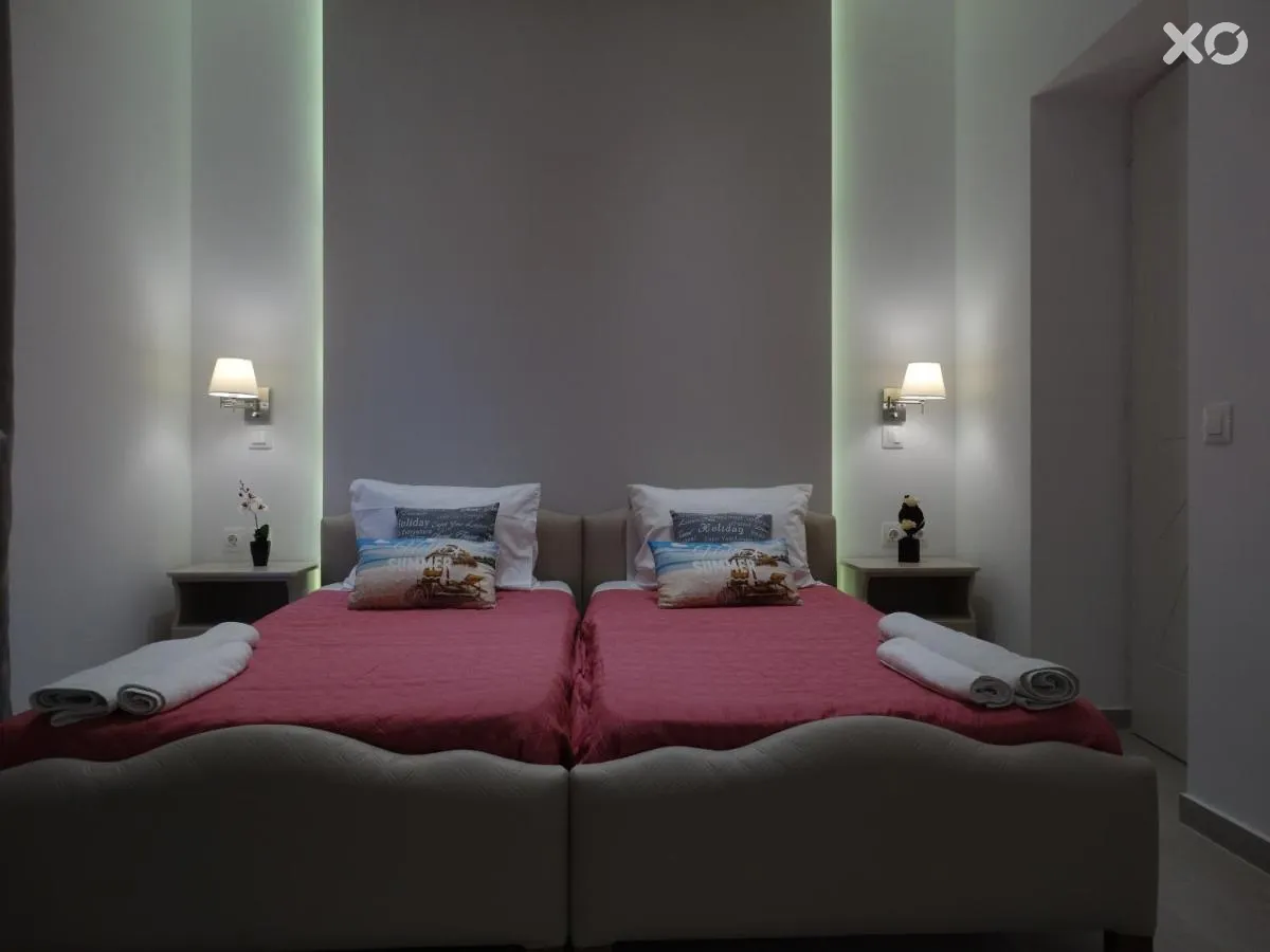 Makis Louvlis Apartments & Studios