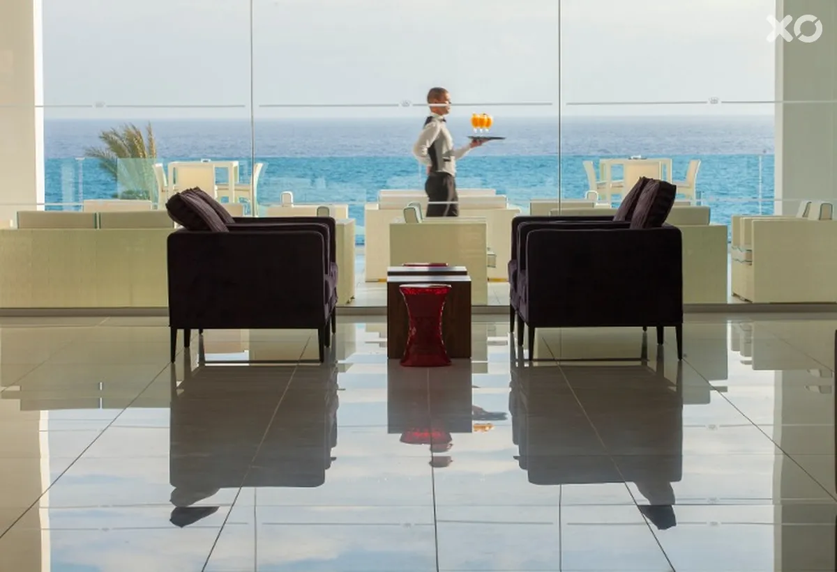 King Evelthon Beach Hotel & Resort