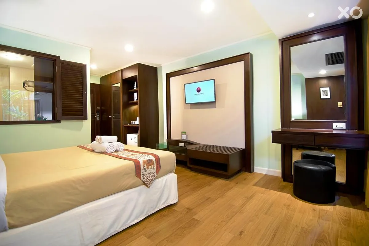 The Jomtien Twelve