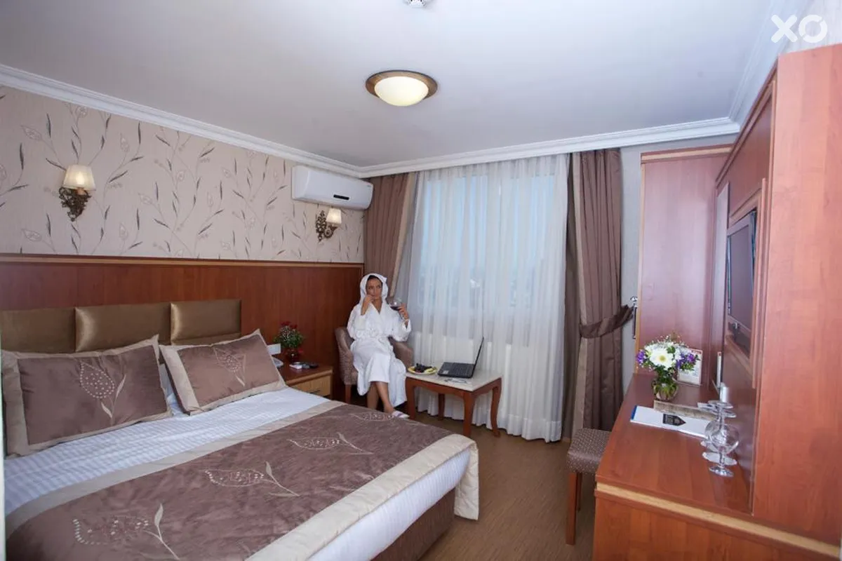 Hermanos Hotel