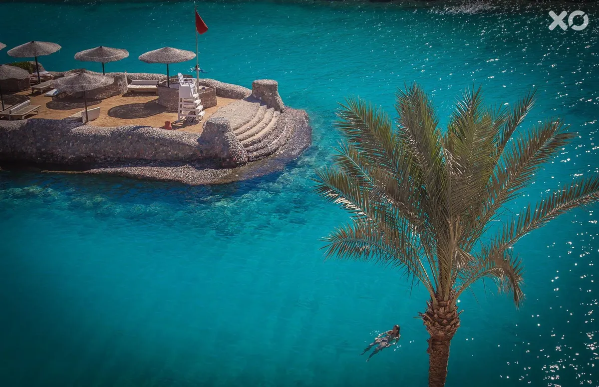 Sunny Days El Palacio