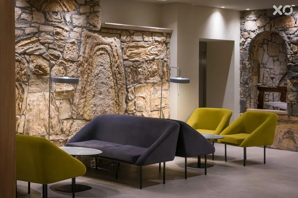 Petousis Hotel & Suites