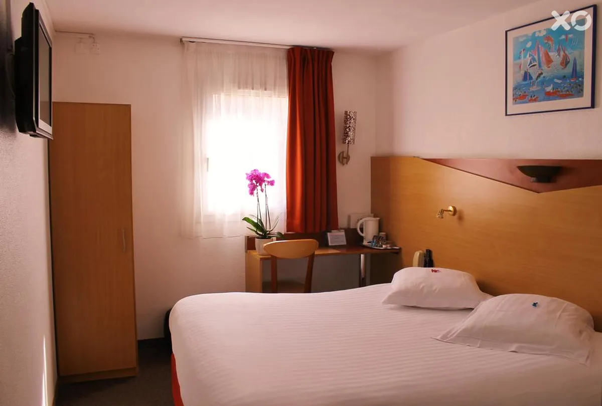 Kyriad Nice Port Hotel