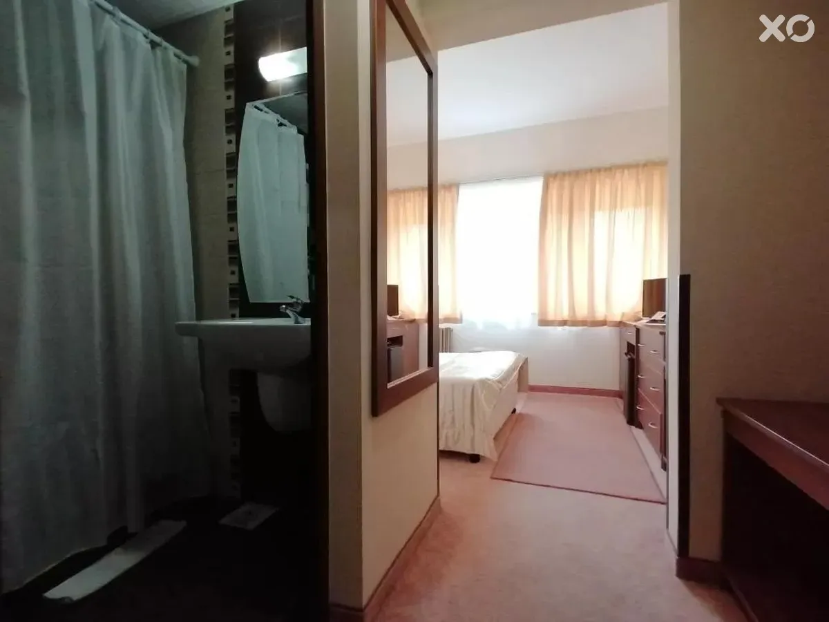 Ela Hotel
